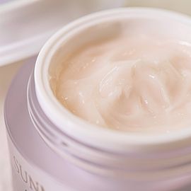 RafaRophe Sunmihan Gin Relaxing Cream 50ml Intensive Recovery Cream with 5,000x Sulfur Concentration and Premium Ginseng _ Made in KOREA